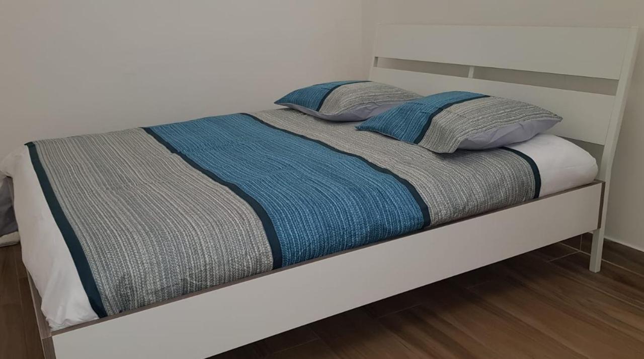 Apartamento Atico con TERRAZA PRIVADA o Estudio Acogedor en el Centro de La Laguna Santa Cruz de Tenerife Exterior foto